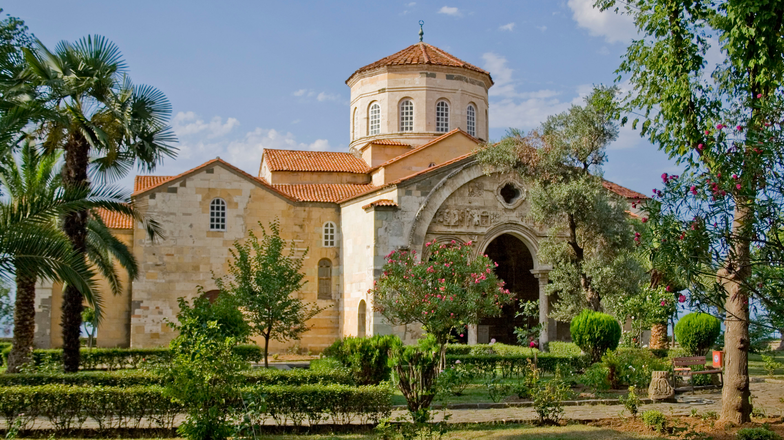 Hagia_Sophia_Trabzon